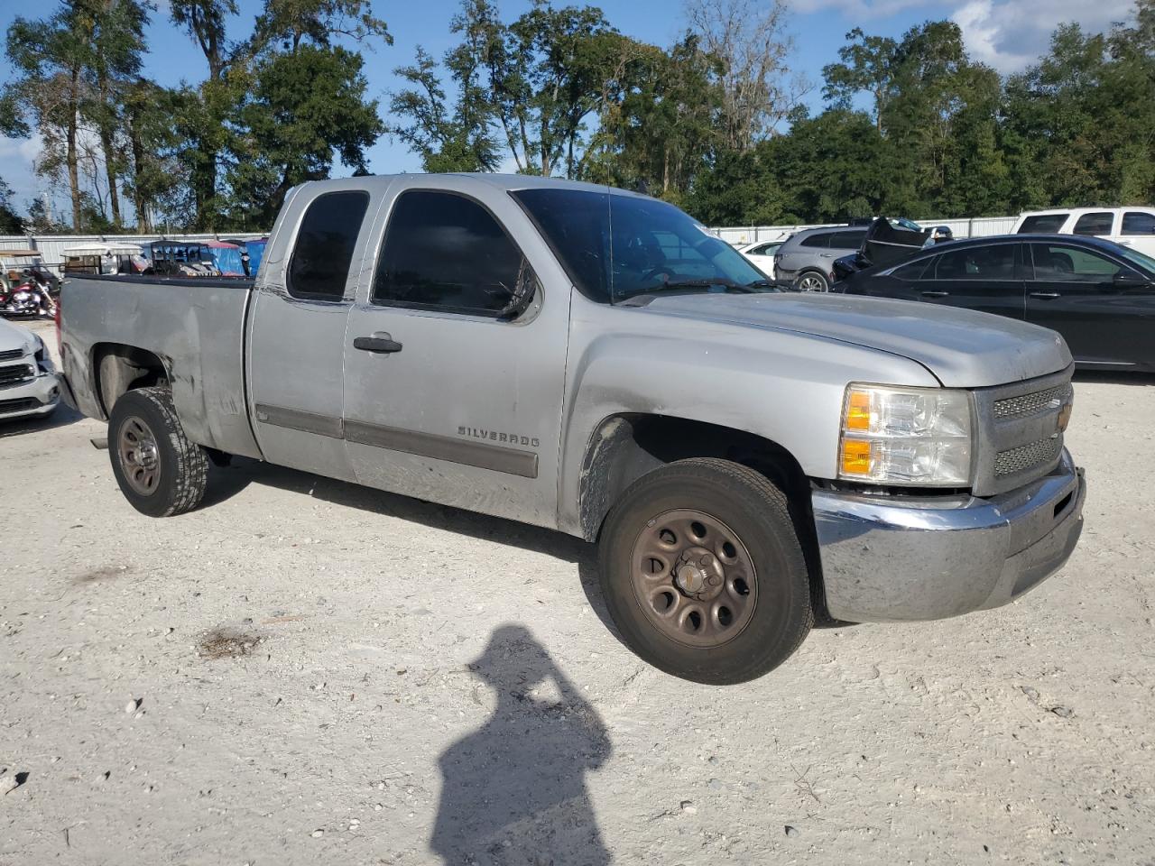 2013 Chevrolet Silverado - Image 4