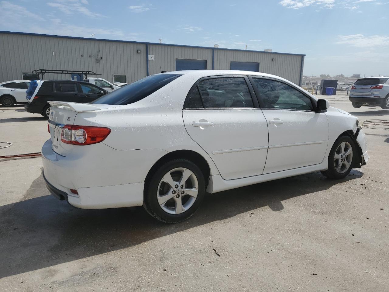2011 Toyota Corolla - Image 3