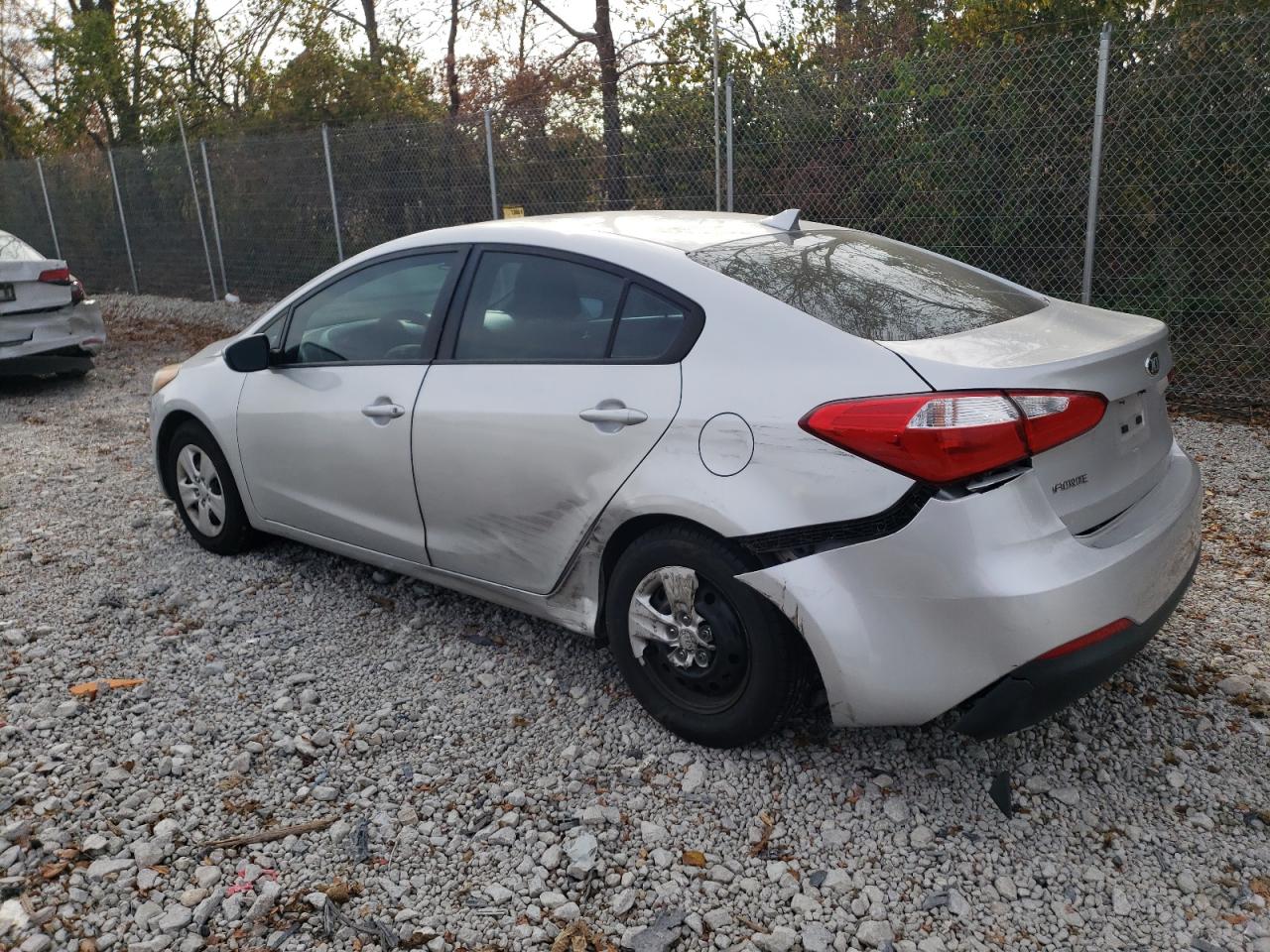 2015 Kia Forte - Image 2