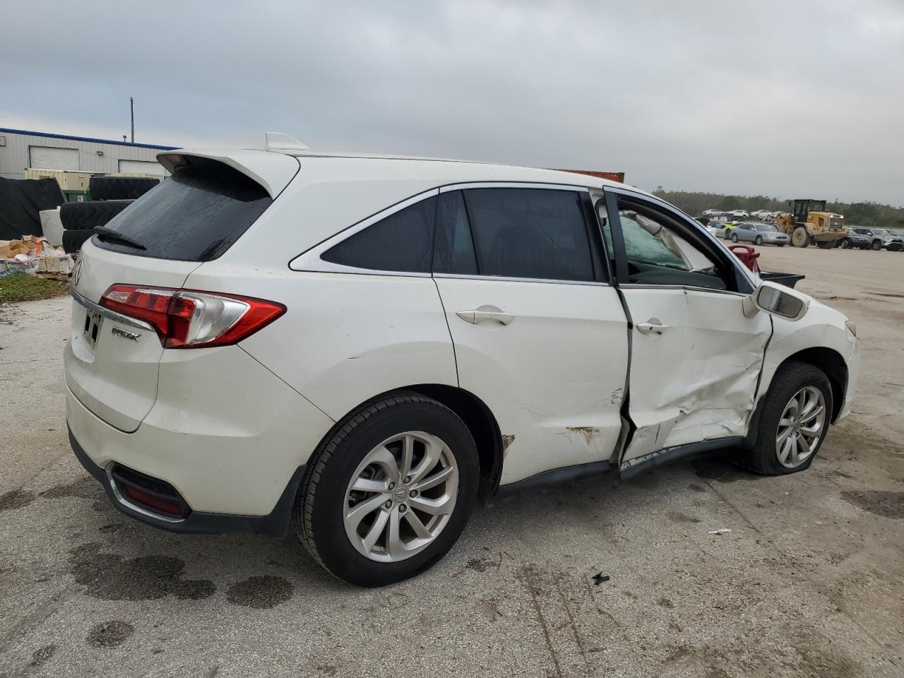 2017 Acura RDX - Image 3