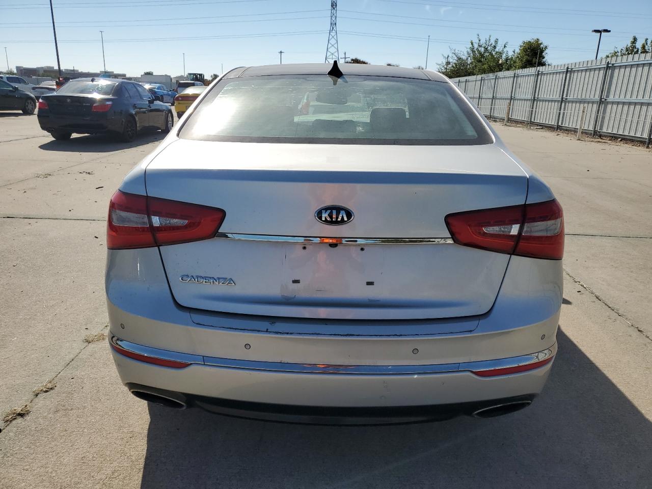 2016 Kia Cadenza Luxury VIN: KNALN4D74G5209491 Lot: 77173114