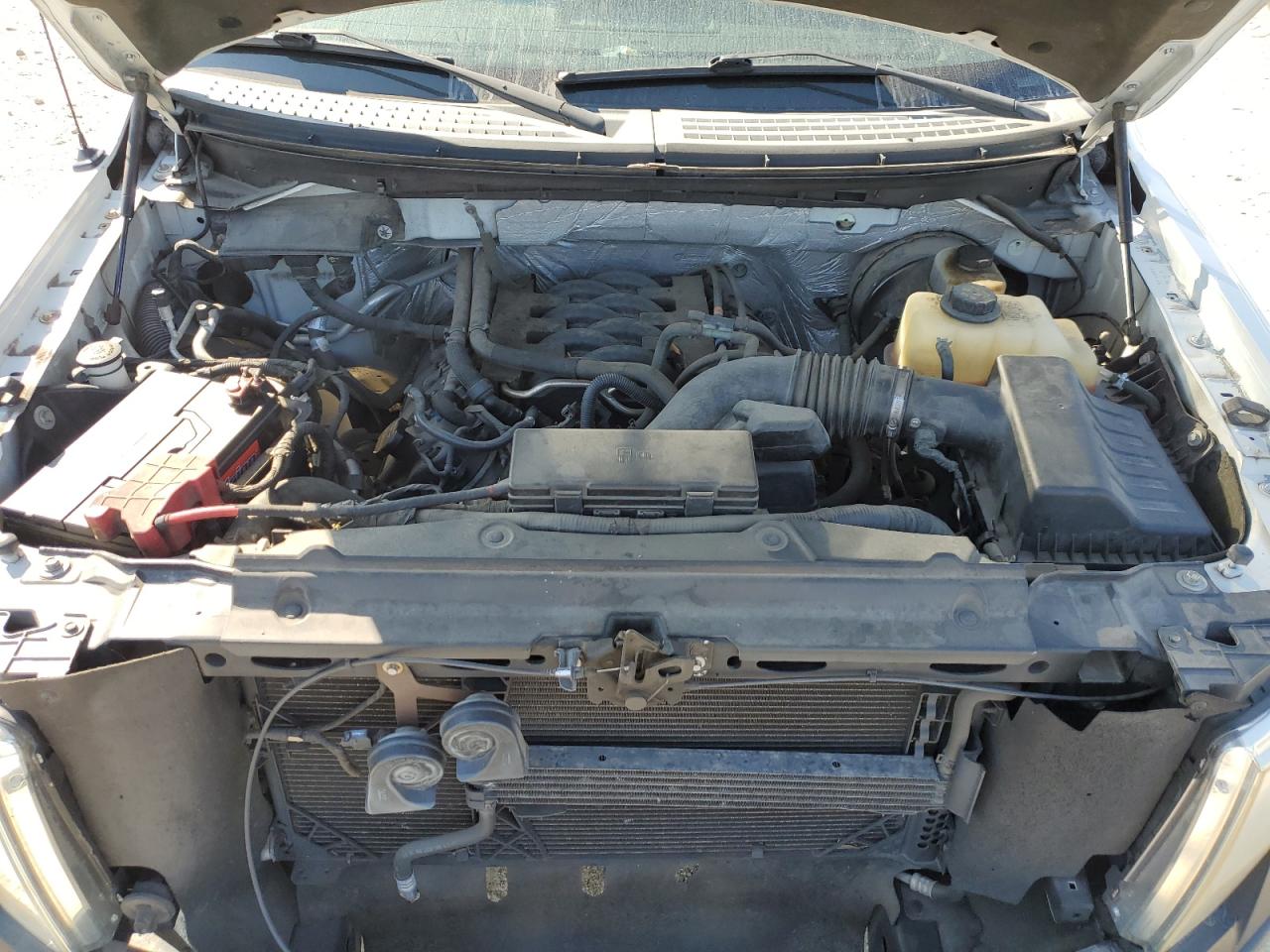 2011 Ford F-150 - Image 11