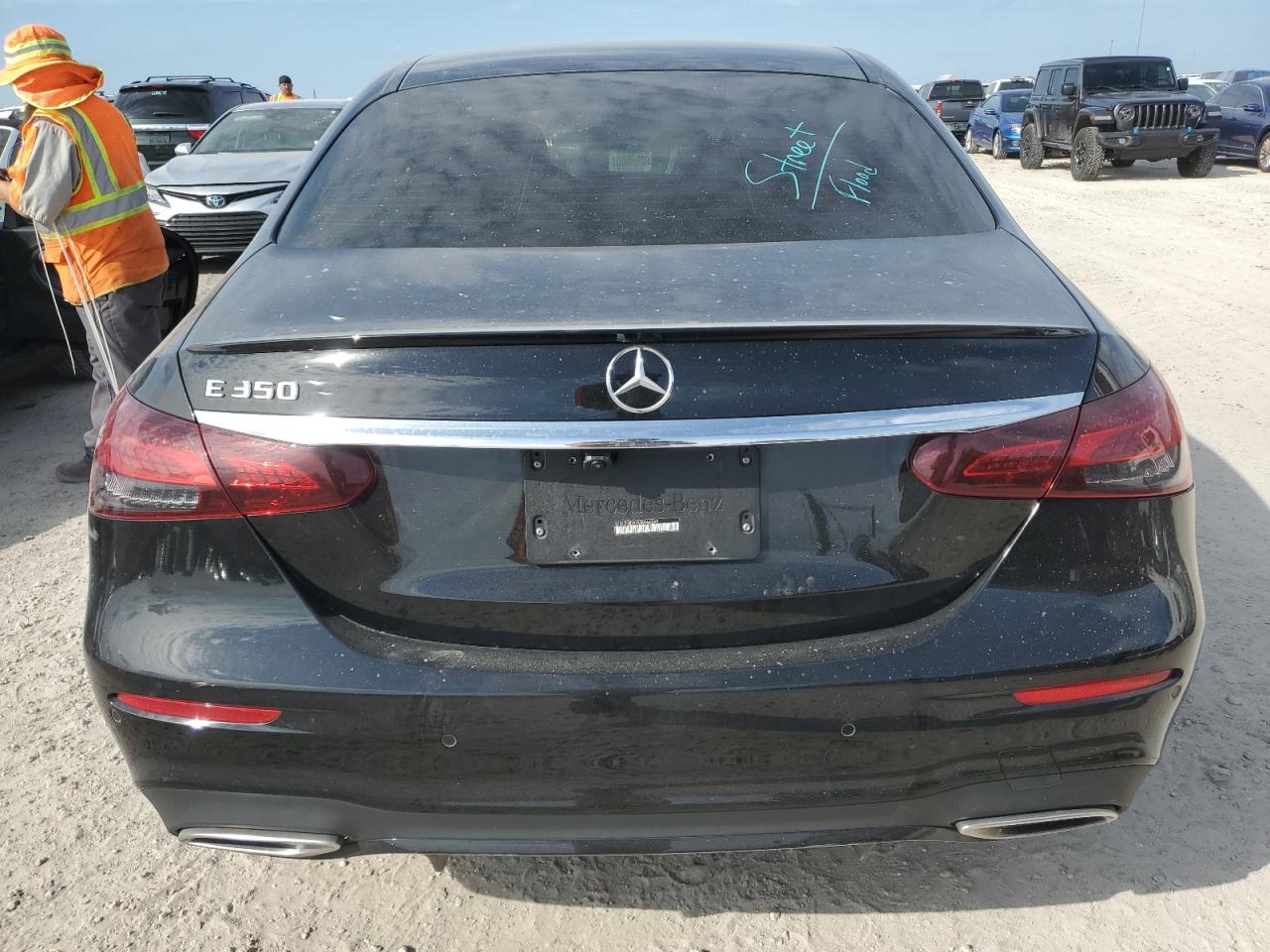 2021 Mercedes-Benz E 350 VIN: W1KZF8DB7MA966545 Lot: 76266534