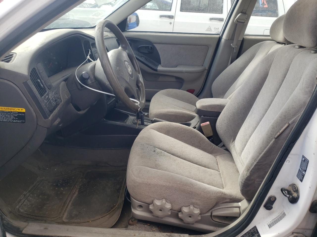 KMHDN46D84U762717 2004 Hyundai Elantra Gls