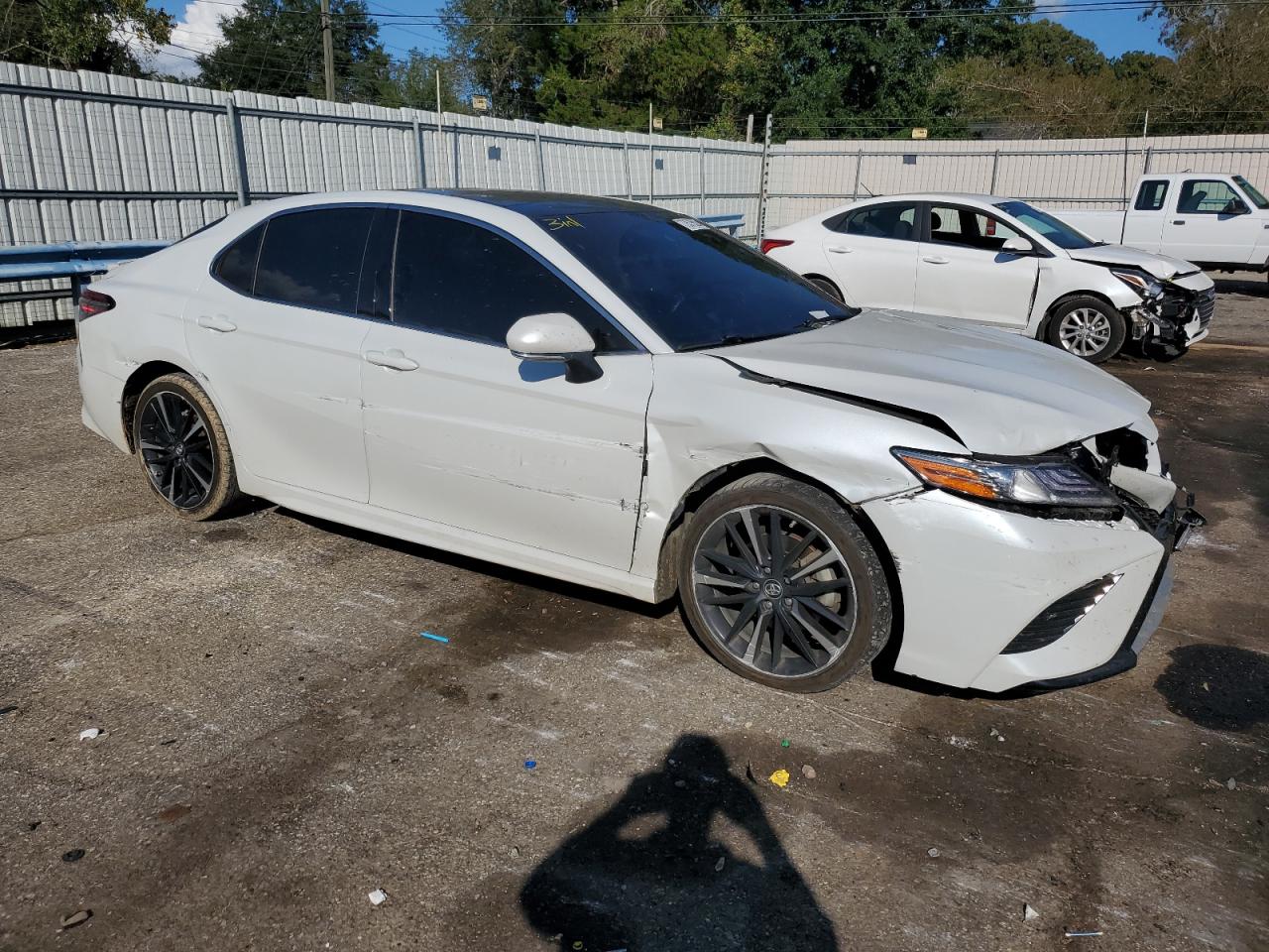 2017 Toyota Camry - Image 4