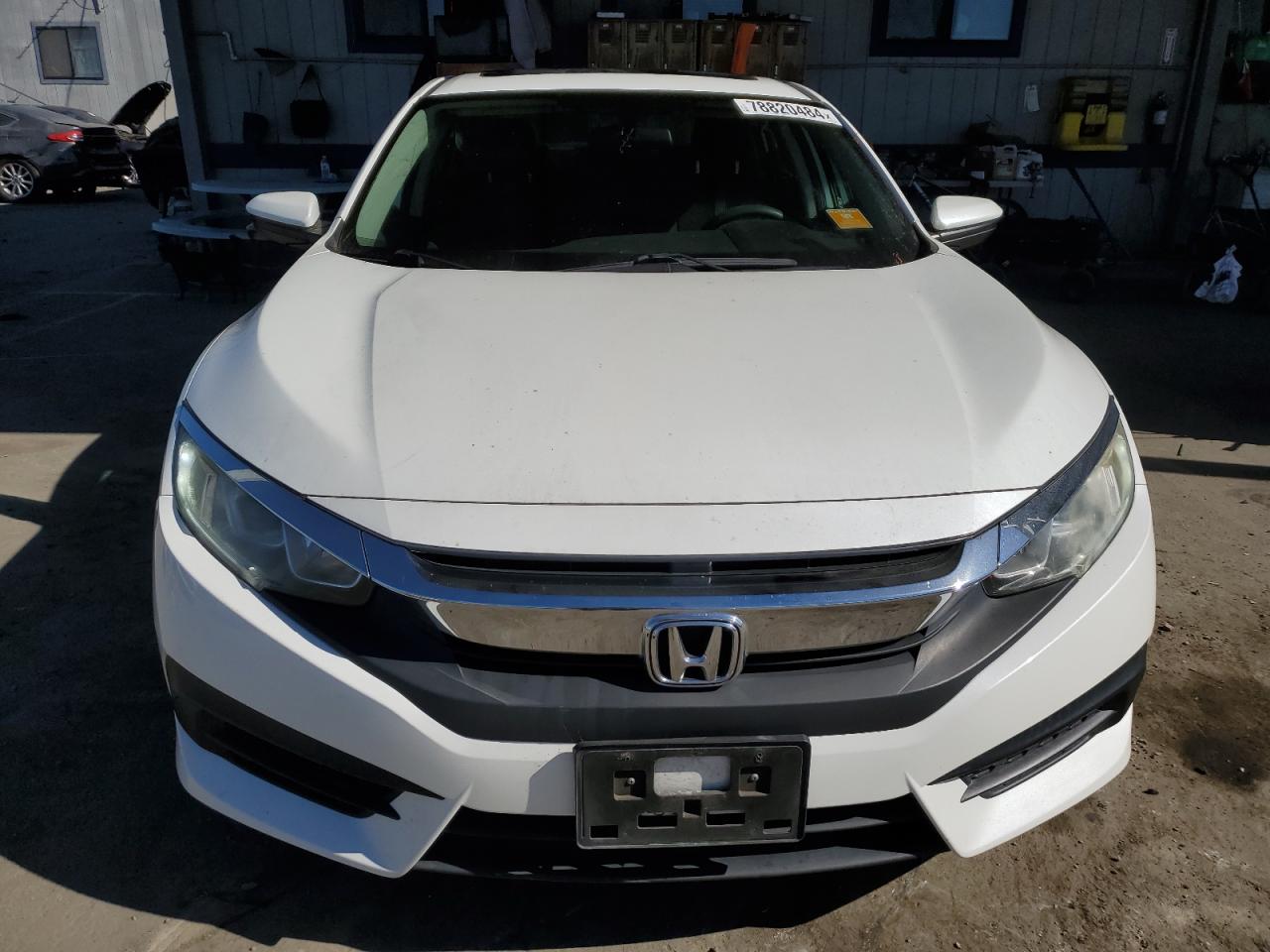 2016 Honda Civic - Image 5