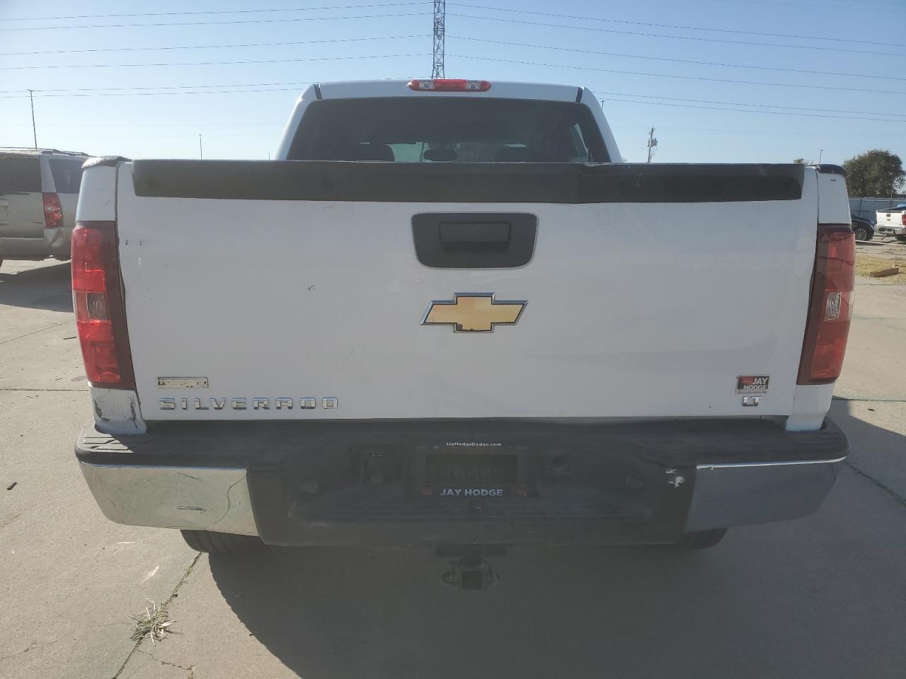 2011 Chevrolet Silverado - Image 6