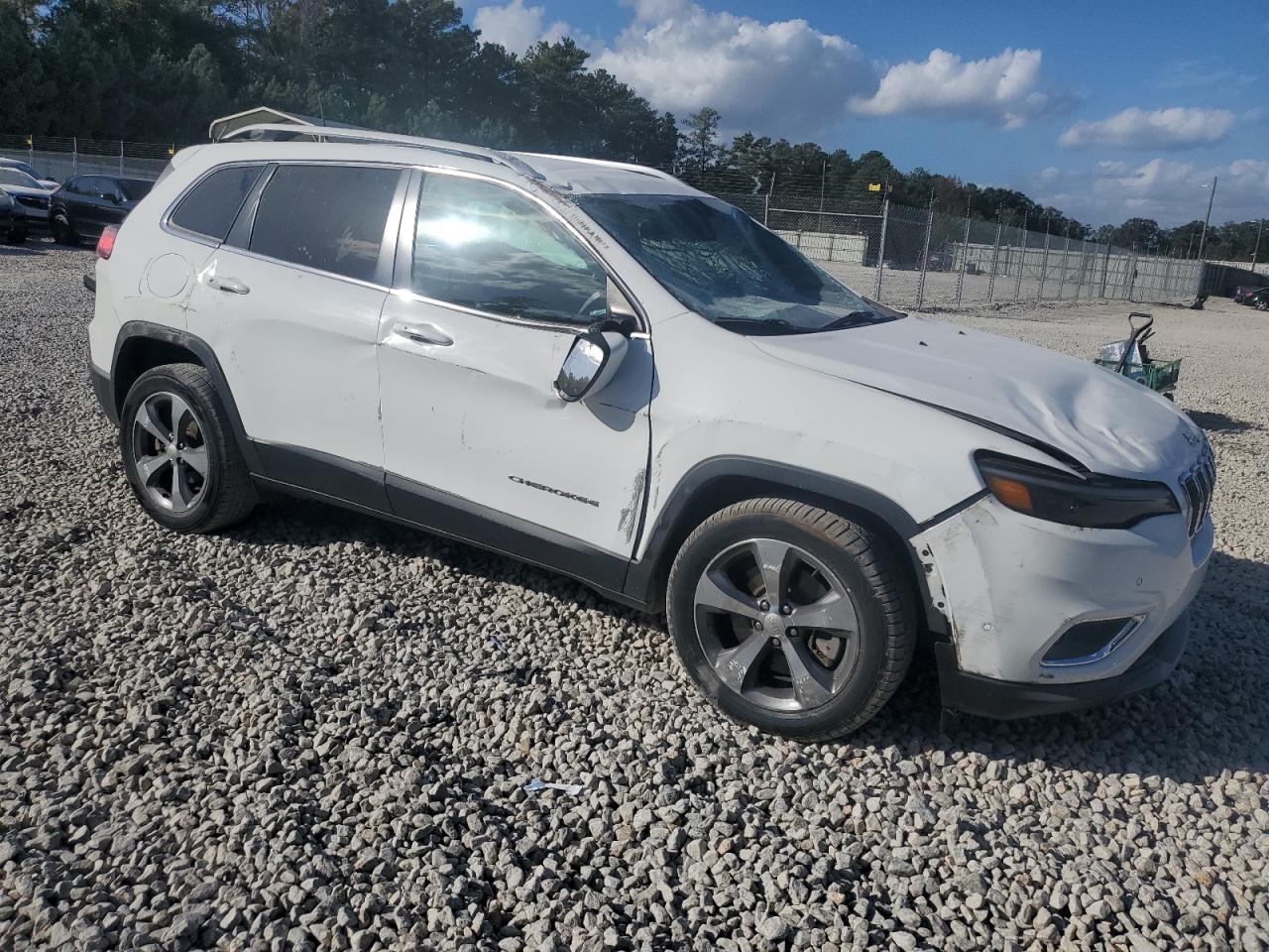 2019 Jeep Grand Cherokee - Image 4