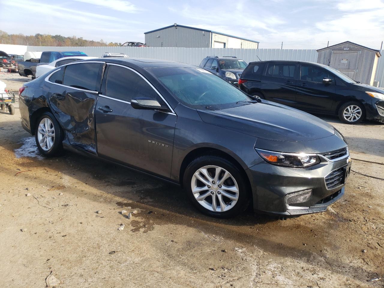 2017 Chevrolet Malibu - Image 4