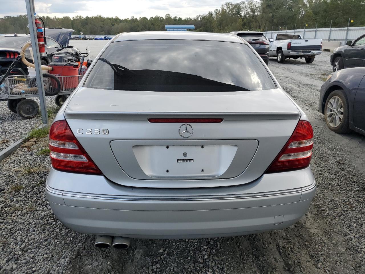 WDBRF52H87F935603 2007 Mercedes-Benz C 230