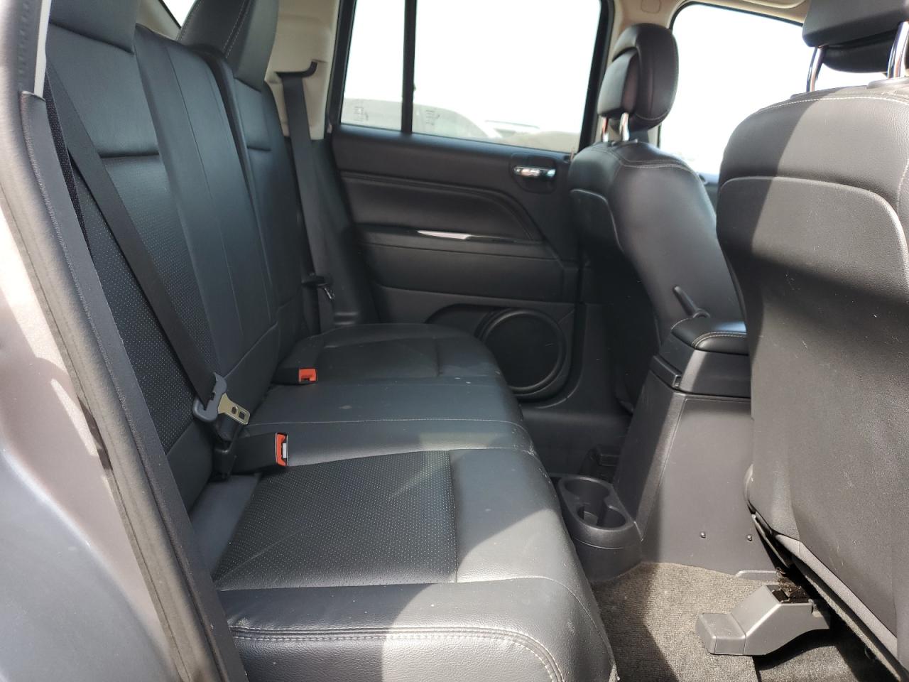 2015 Jeep Compass Latitude VIN: 1C4NJDEB6FD118012 Lot: 76381914