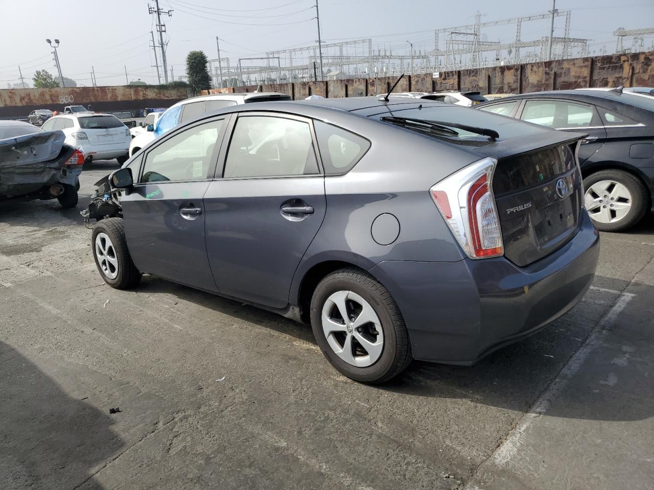 2014 Toyota Prius - Image 2