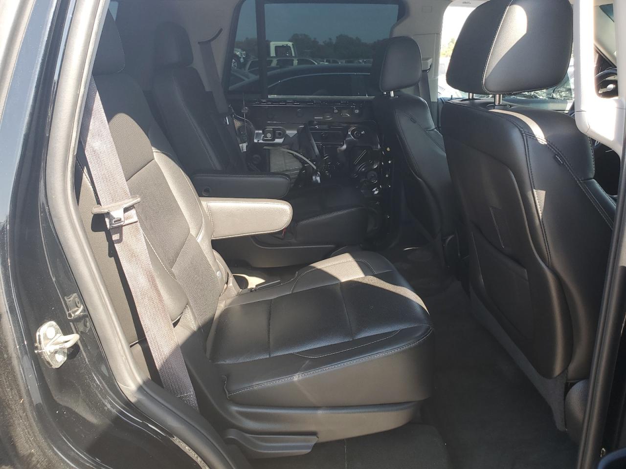 2015 Chevrolet Tahoe - Image 11