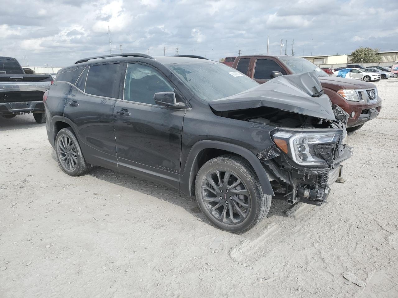 VIN 3GKALMEG8PL208881 2023 GMC TERRAIN no.4