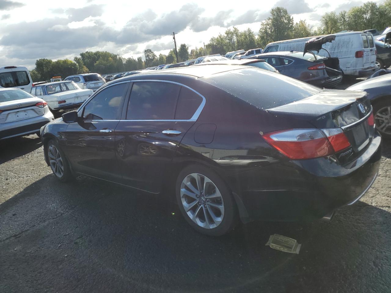 2013 Honda Accord - Image 2