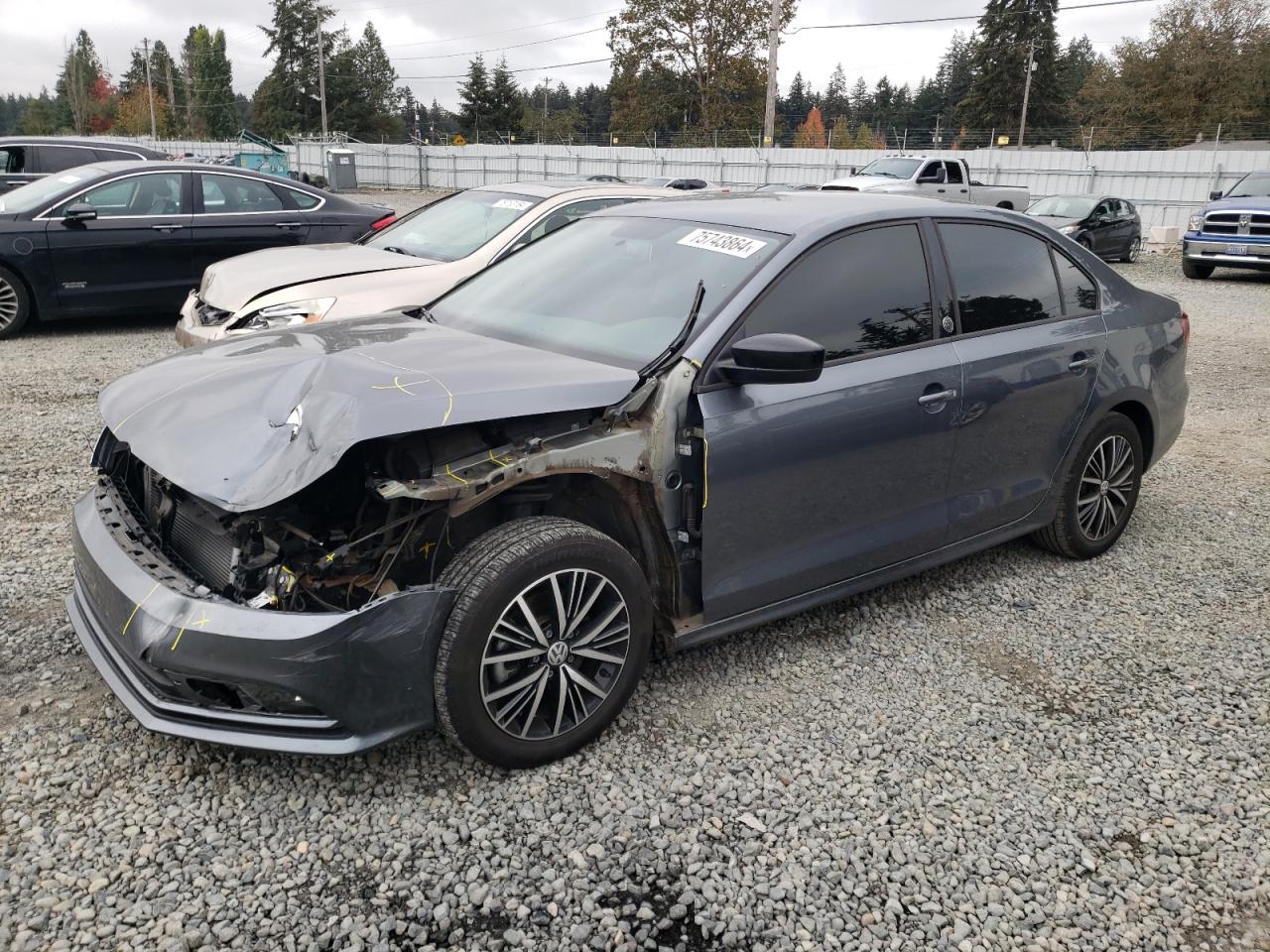 3VWDB7AJ4JM214657 2018 Volkswagen Jetta Se