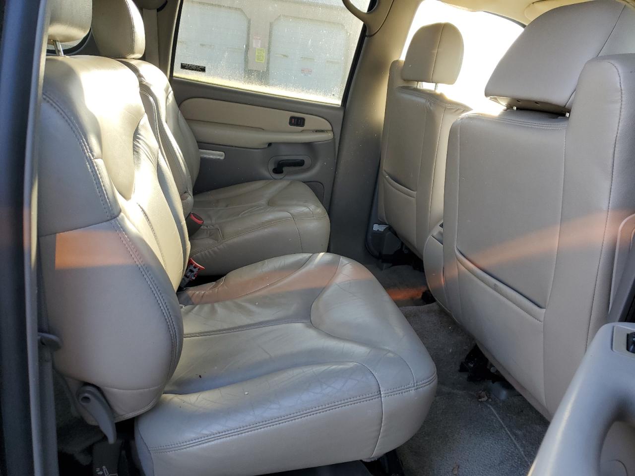 2002 GMC Yukon Xl K1500 VIN: 1GKFK16Z42J161291 Lot: 82695104