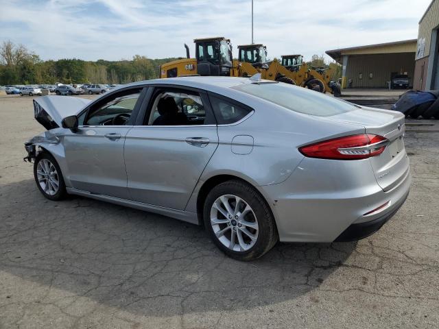 3FA6P0HD3LR230168 Ford Fusion SE 2