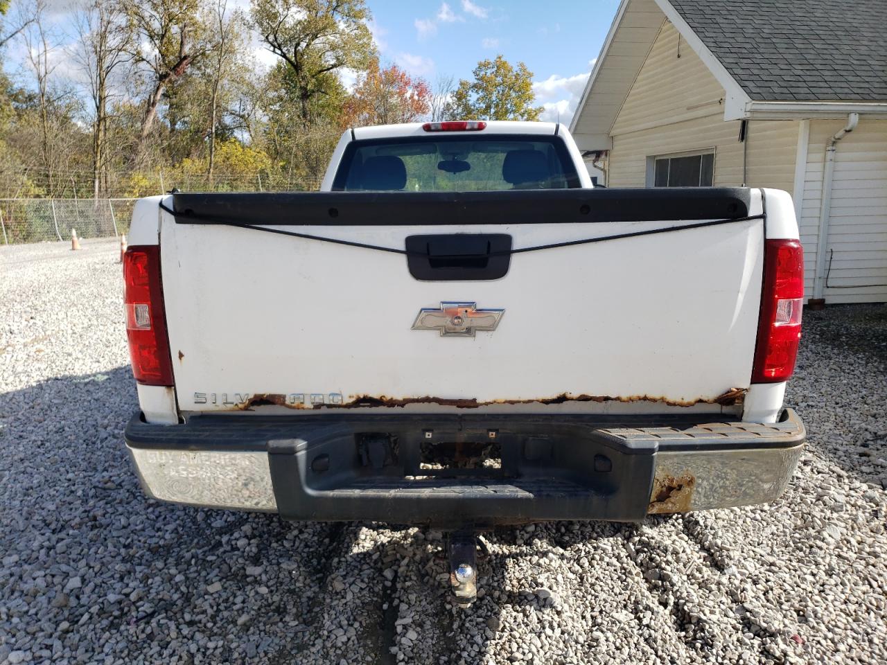 2007 Chevrolet Silverado C1500 Classic VIN: 1GCEC14X47Z612587 Lot: 75865974