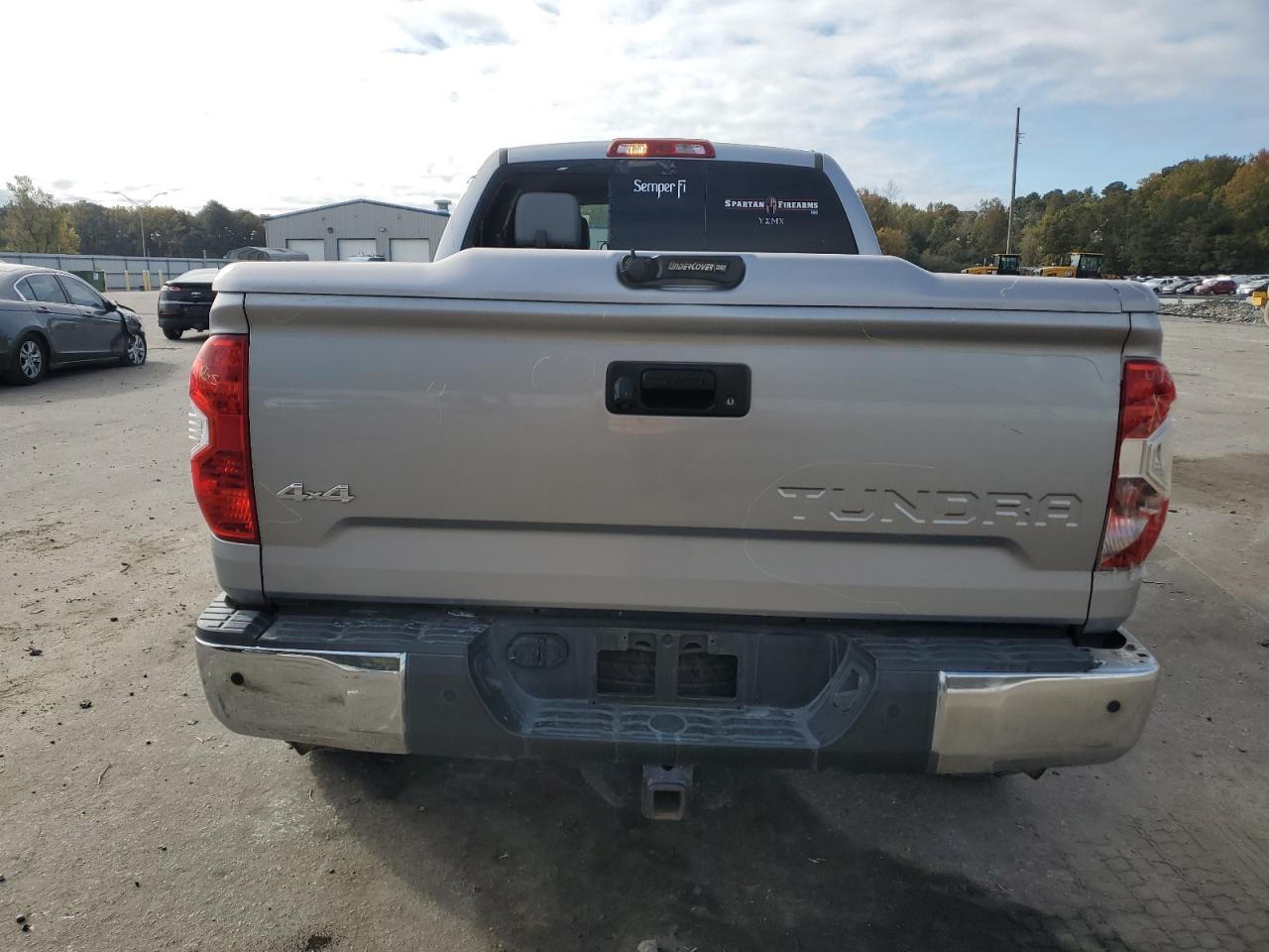 2014 Toyota Tundra - Image 6