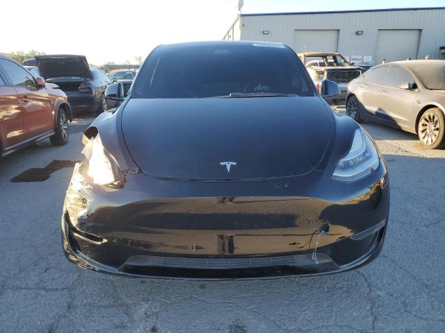  TESLA MODEL Y 2021 Черный