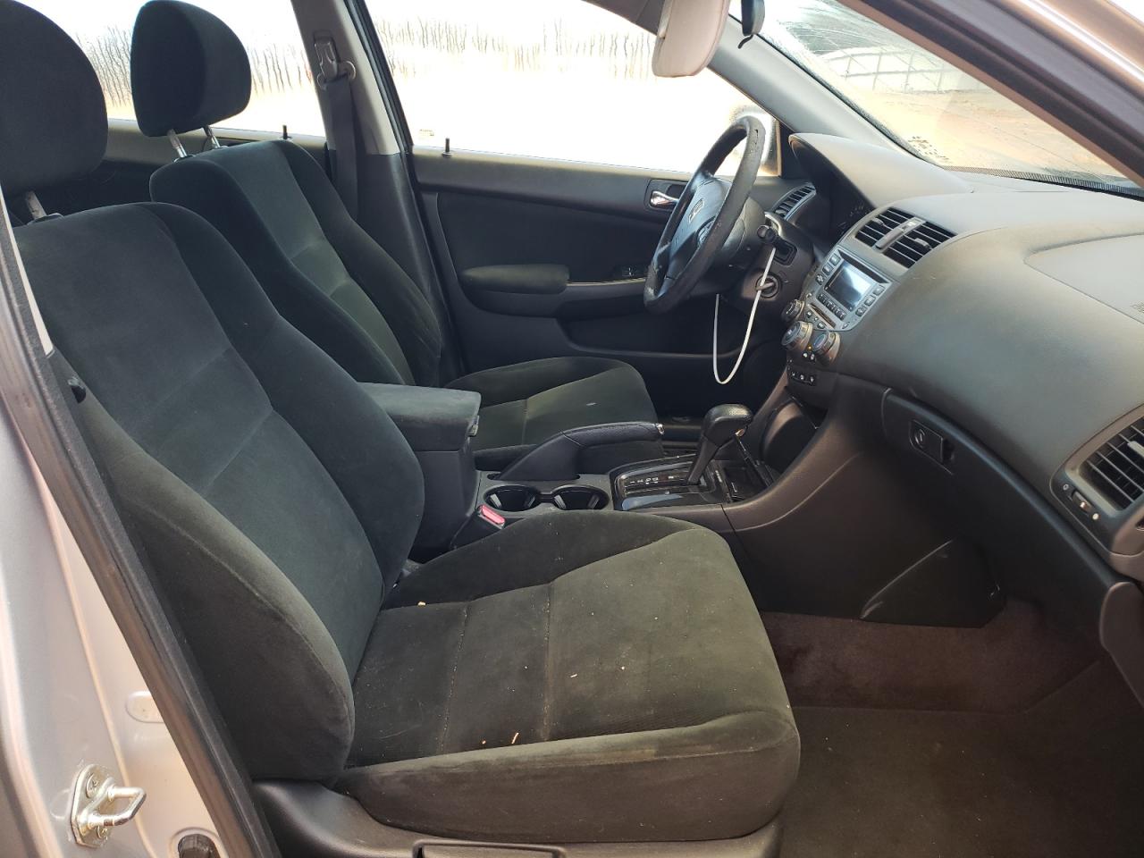 2007 Honda Accord - Image 5