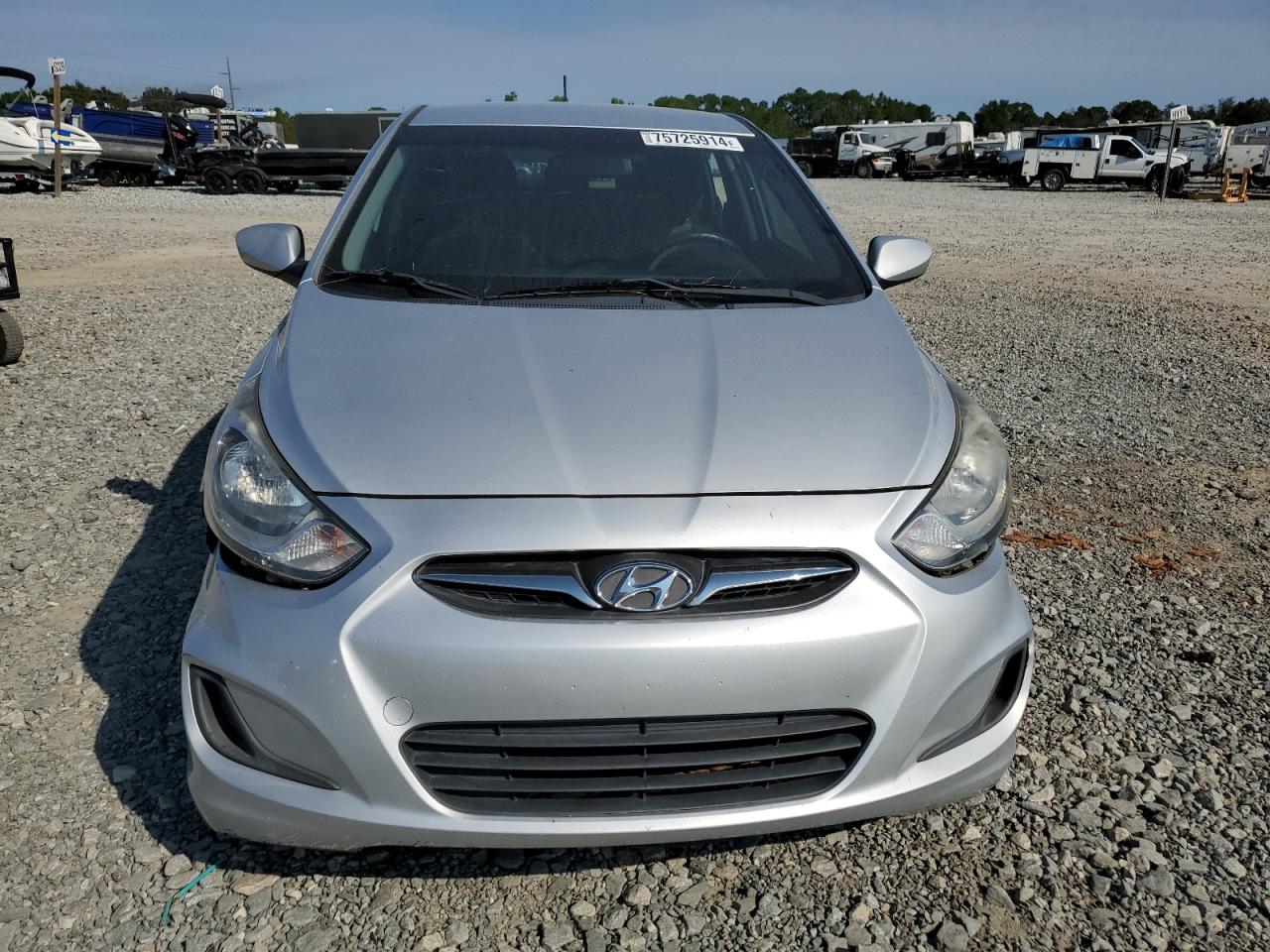 2014 Hyundai Accent - Image 5