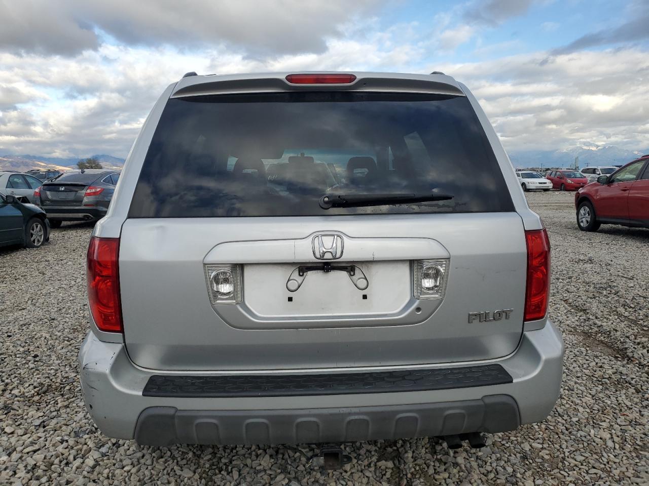 2004 Honda Pilot Exl VIN: 2HKYF18704H600633 Lot: 74522894