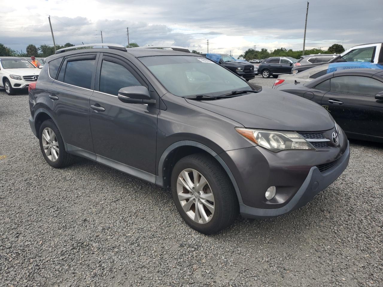 2015 Toyota RAV 4 - Image 4