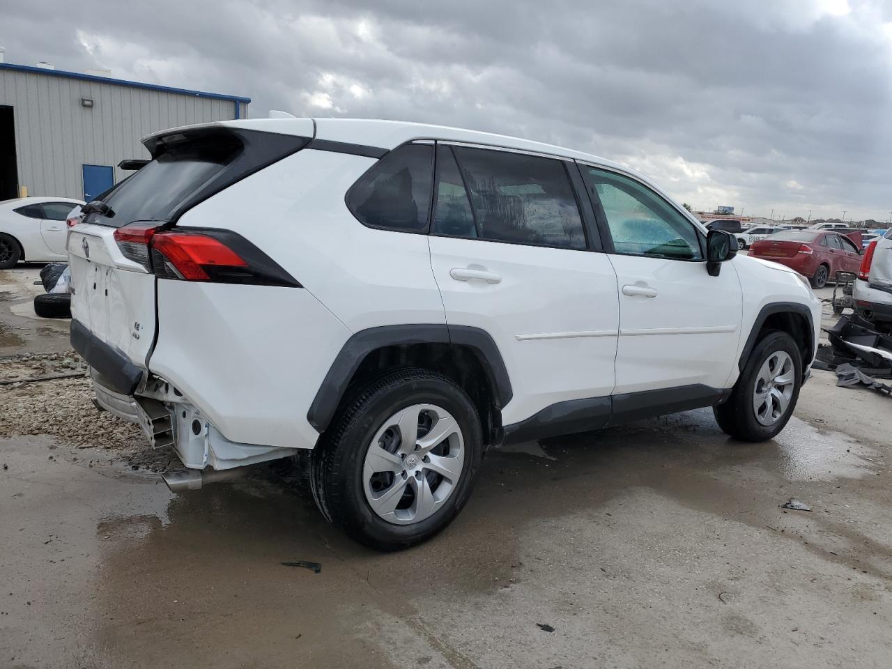 2022 Toyota RAV 4 - Image 3