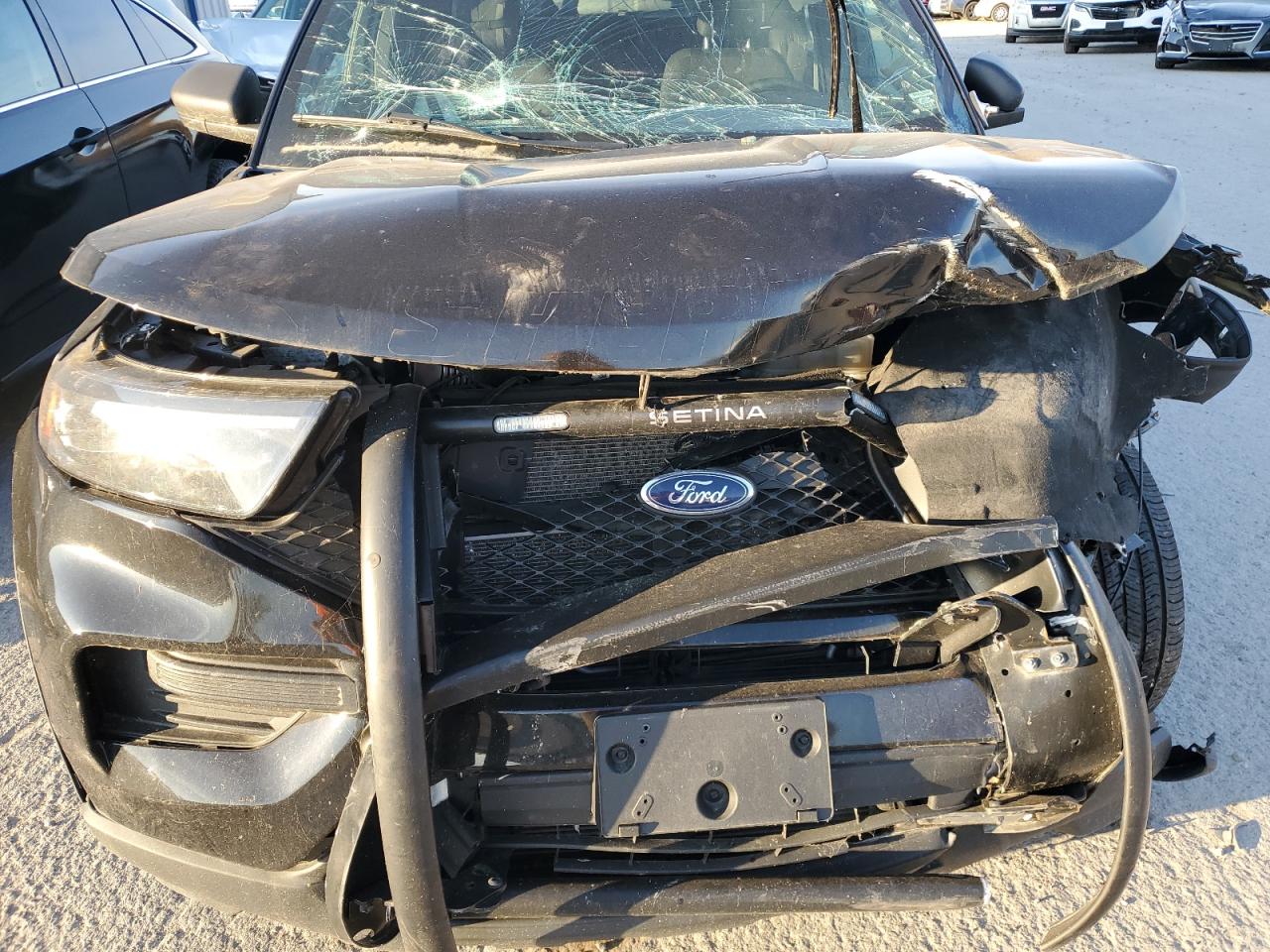 2020 Ford Explorer - Image 12