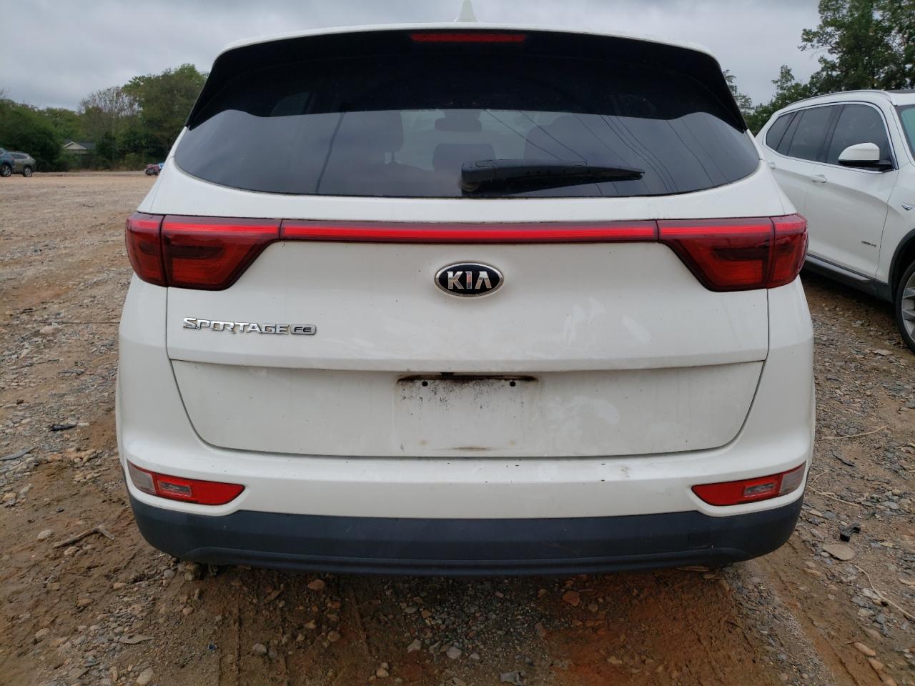 KNDPM3AC3H7288631 2017 Kia Sportage Lx