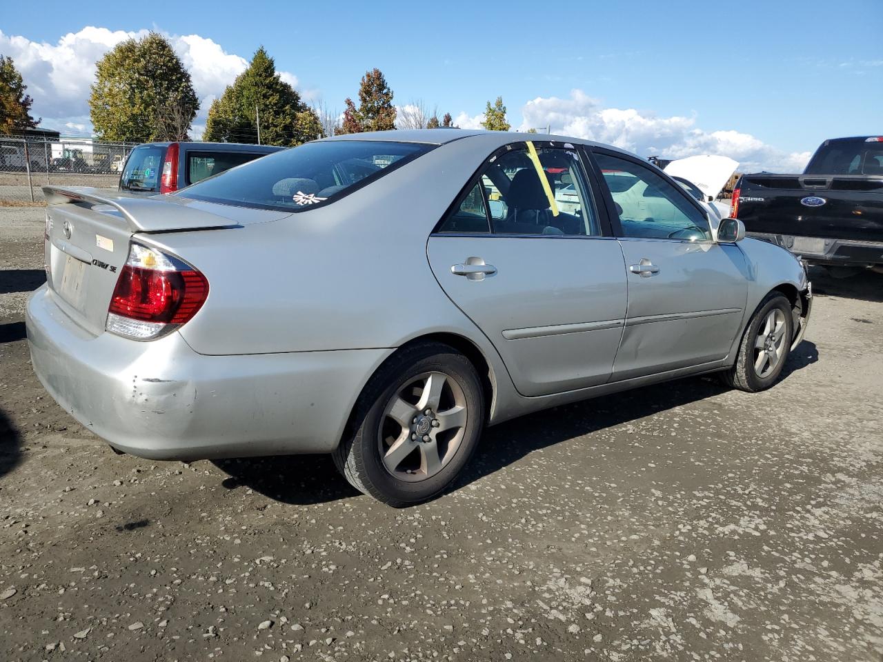 2005 Toyota Camry - Image 3