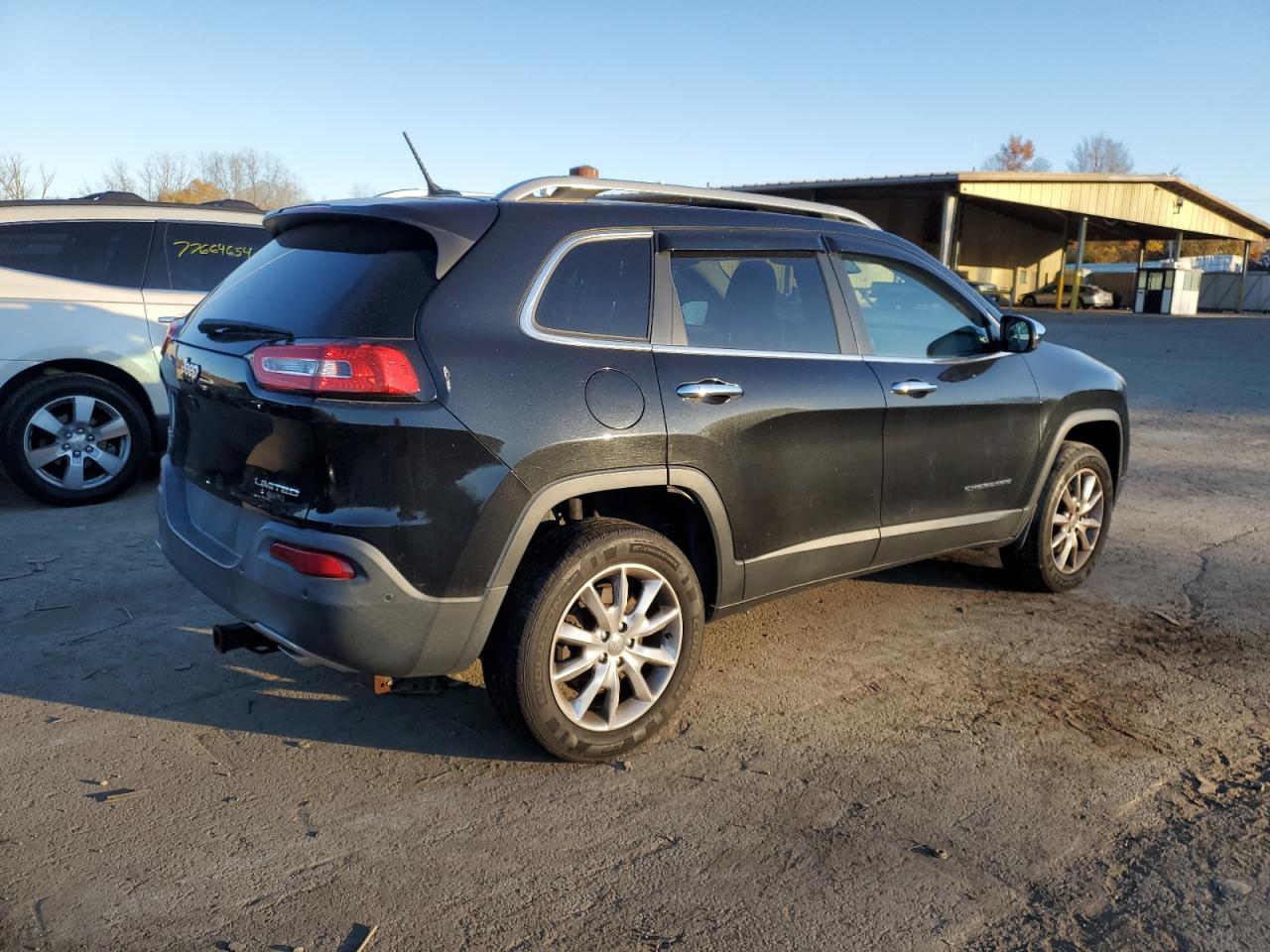2014 Jeep Grand Cherokee - Image 3