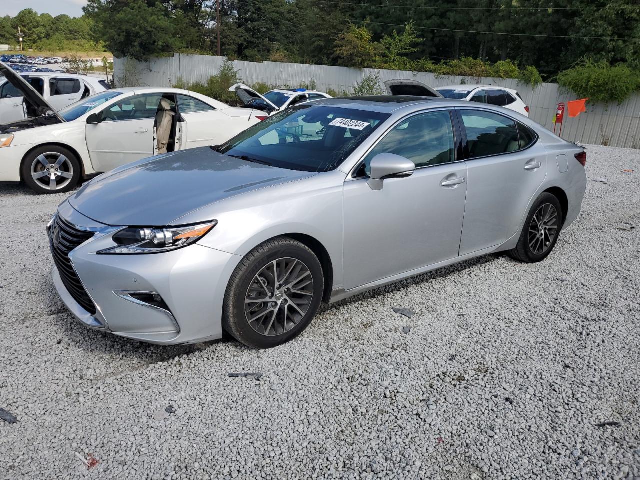 58ABK1GG5HU054110 2017 LEXUS ES - Image 1