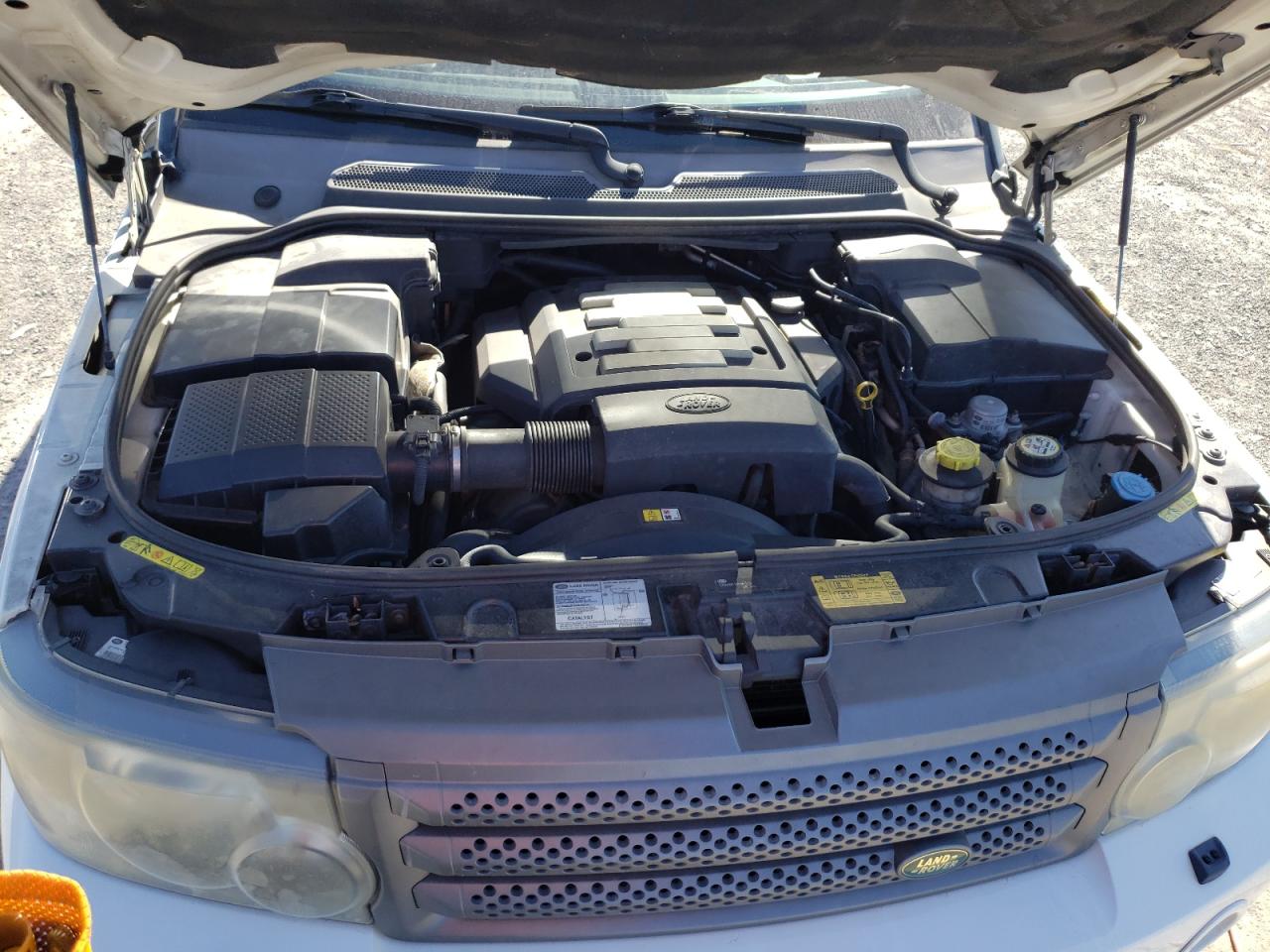 2007 Land Rover Range Rover Sport Hse VIN: SALSK25457A105057 Lot: 76470194