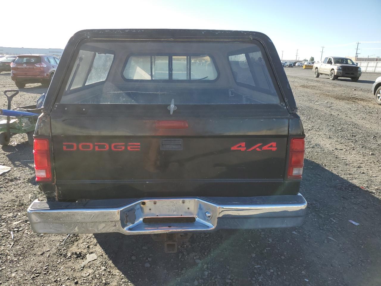 1996 Dodge Dakota VIN: 1B7GG26Y4TS602492 Lot: 74402554