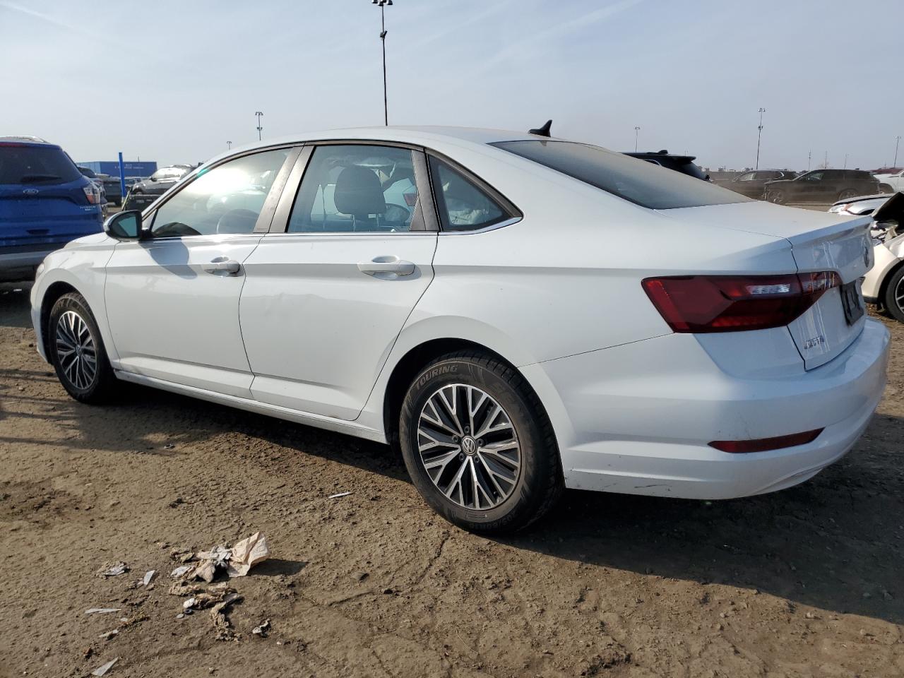 2021 Volkswagen Jetta - Image 2