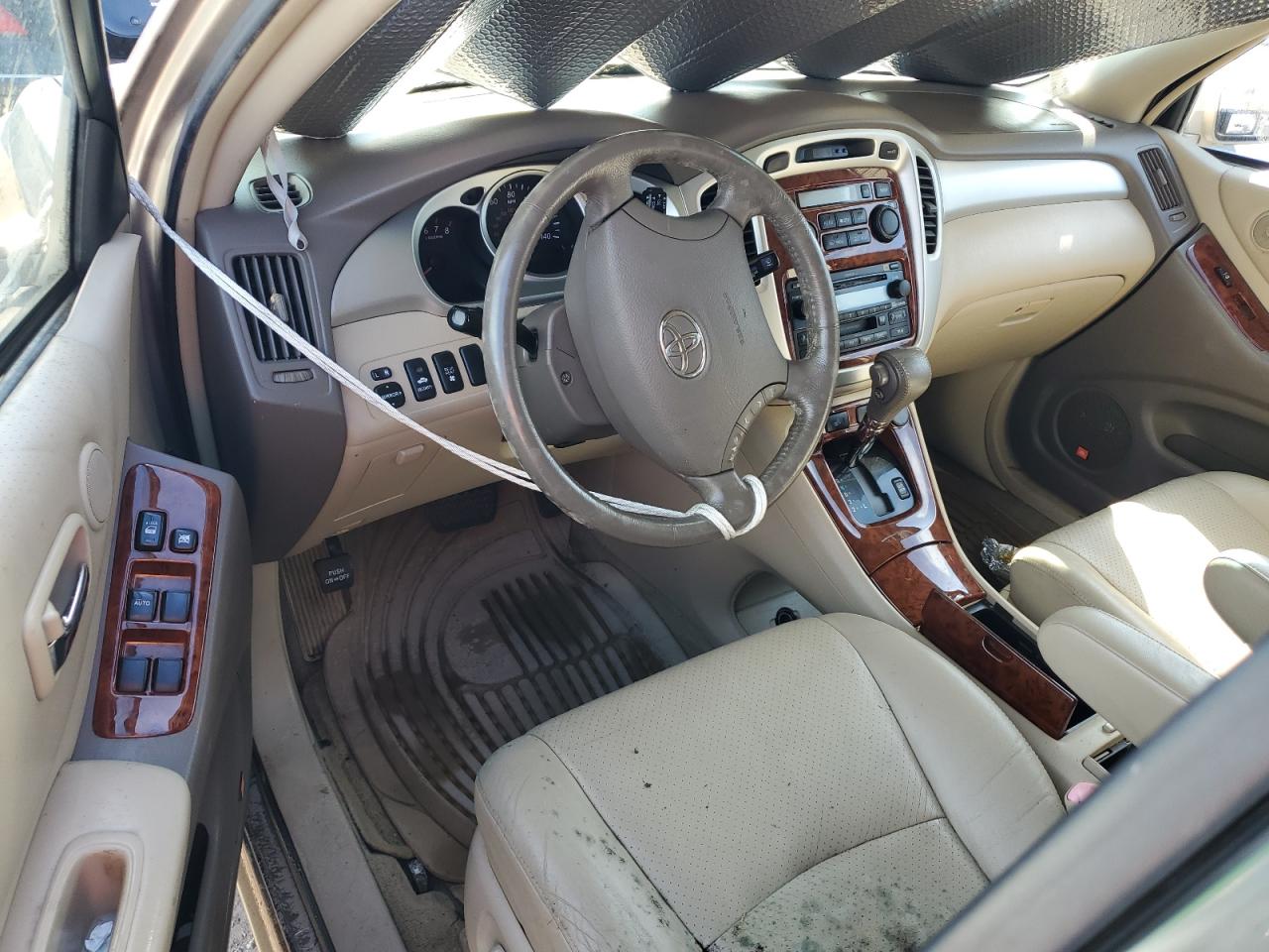 2005 Toyota Highlander - Image 8