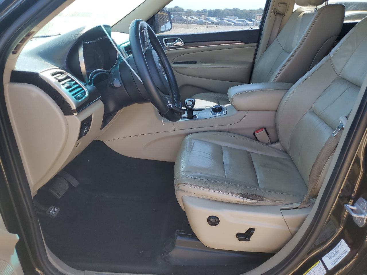 2014 Jeep Grand Cherokee - Image 7