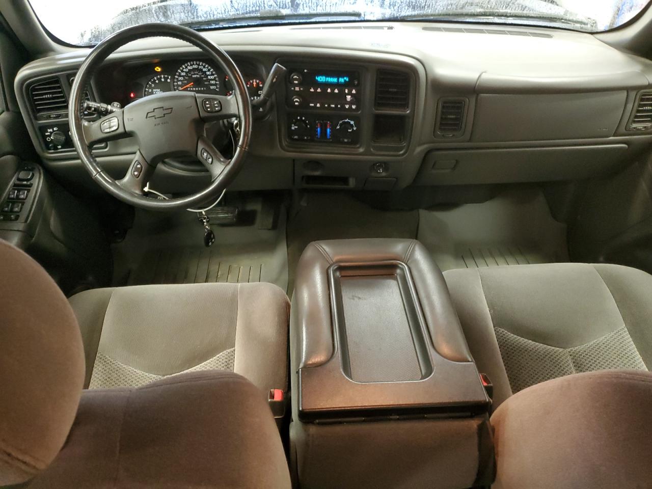 2007 Chevrolet Silverado - Image 8