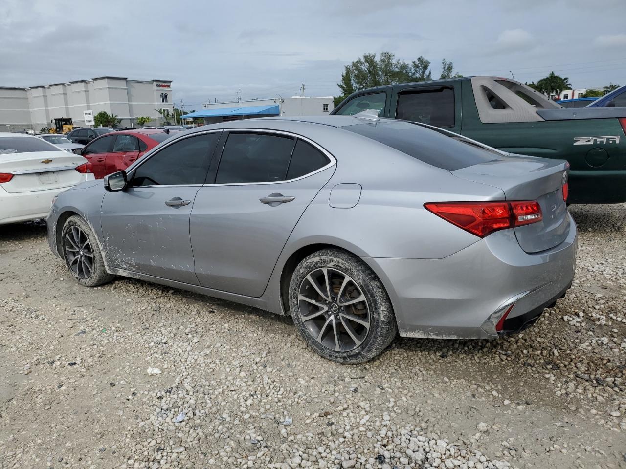 19UUB2F30JA009898 2018 Acura Tlx