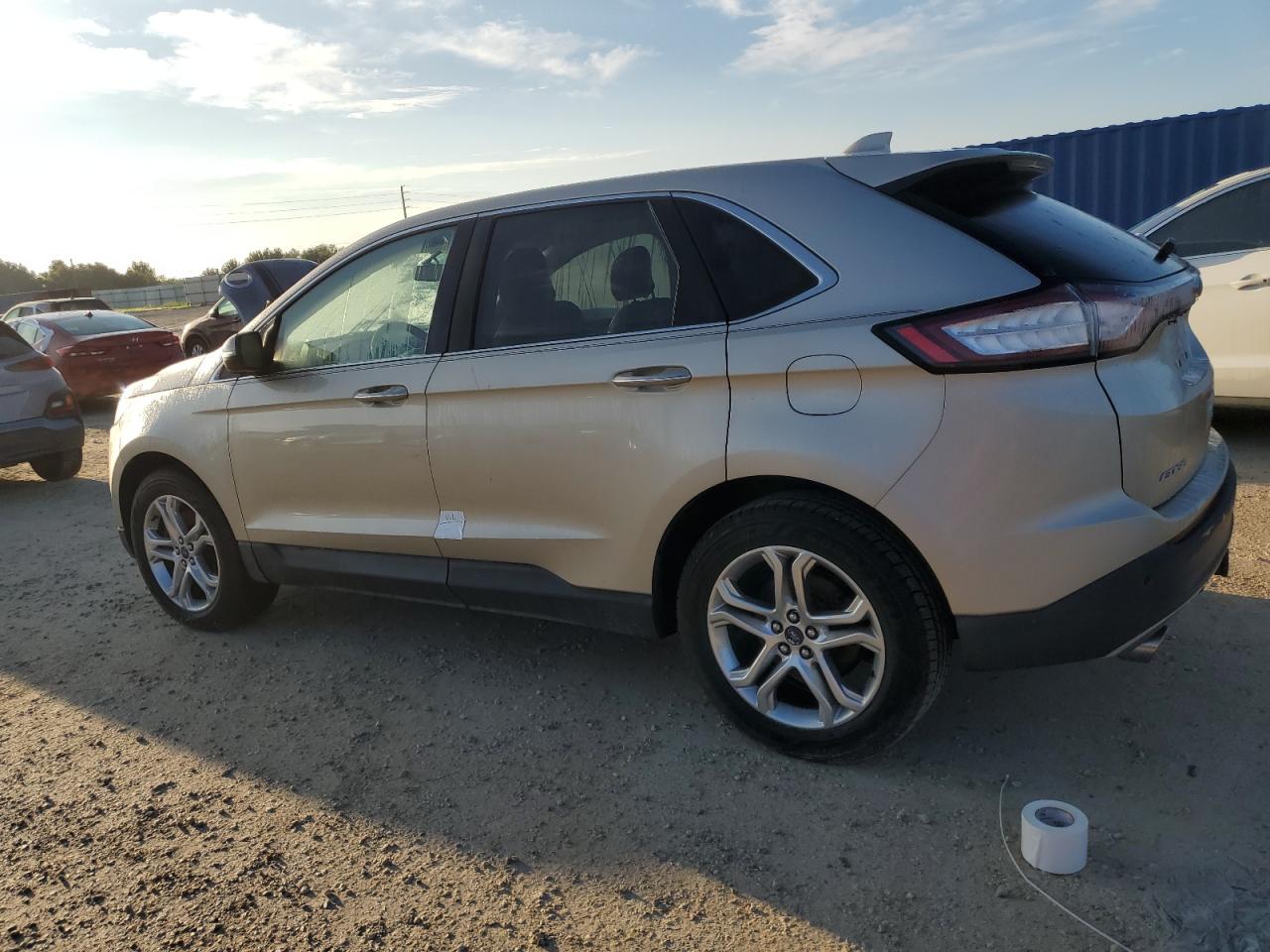 2FMPK3K8XHBC11404 2017 FORD EDGE - Image 2