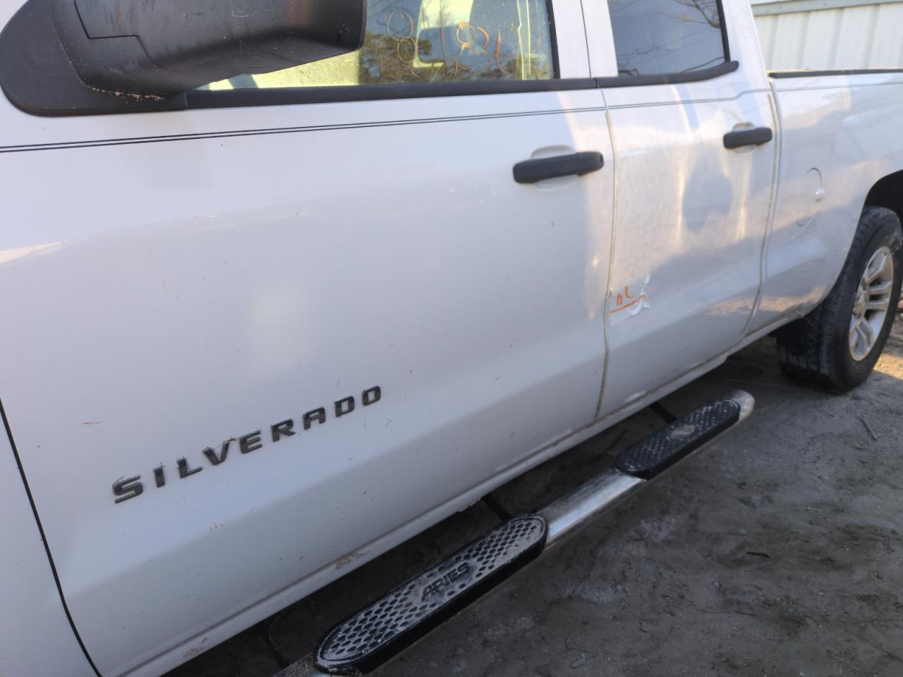 2014 Chevrolet Silverado - Image 14