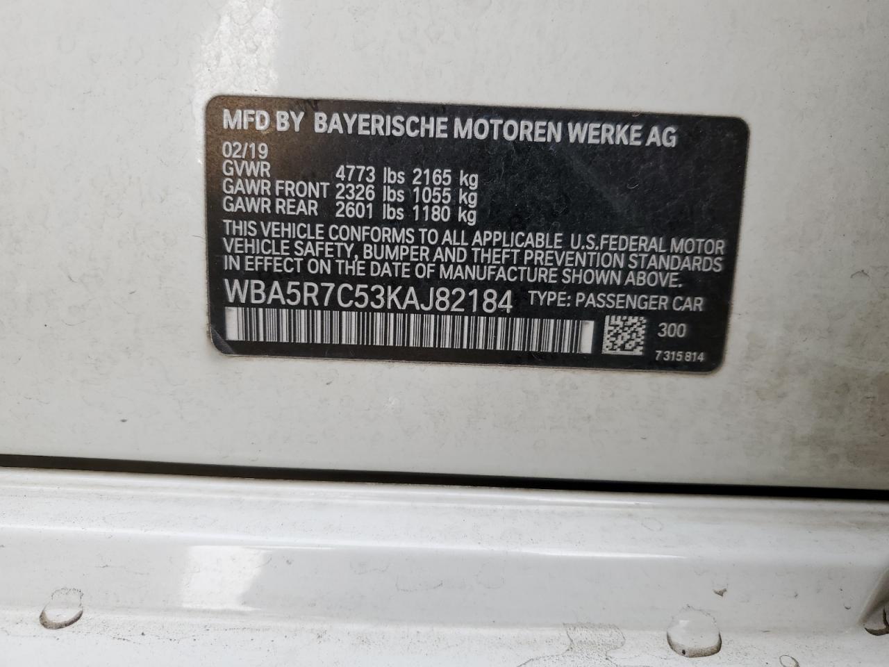 WBA5R7C53KAJ82184 2019 BMW 330Xi