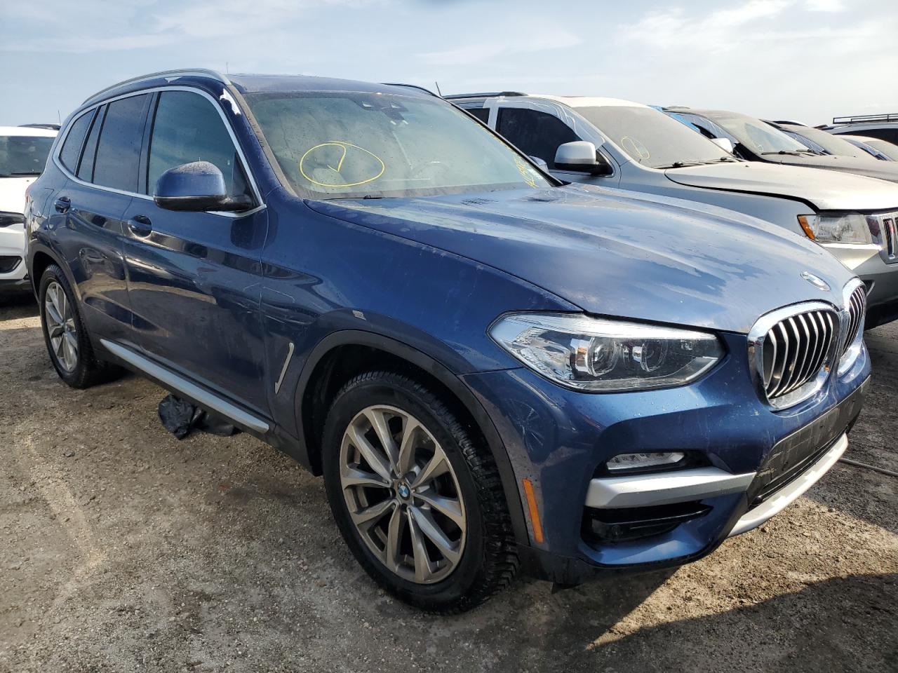 VIN 5UXTR9C51KLD95971 2019 BMW X3 no.4