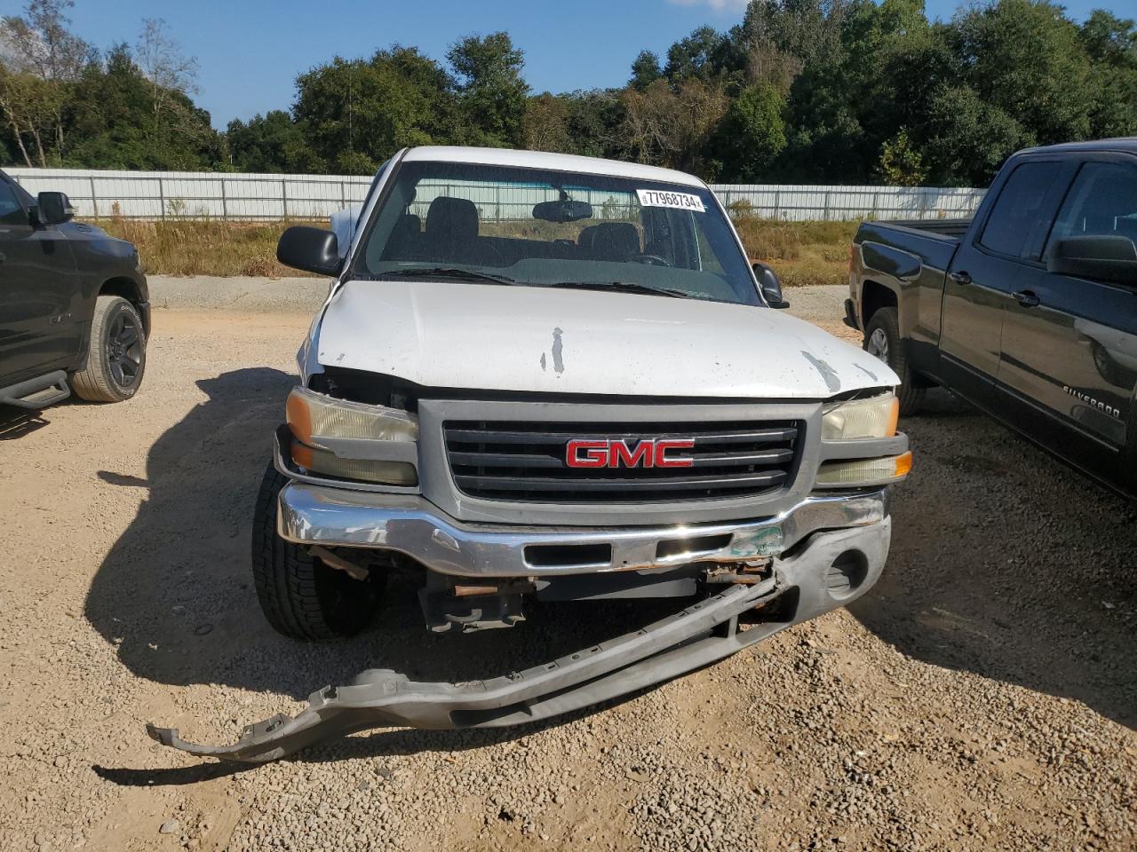 2006 GMC Sierra - Image 5