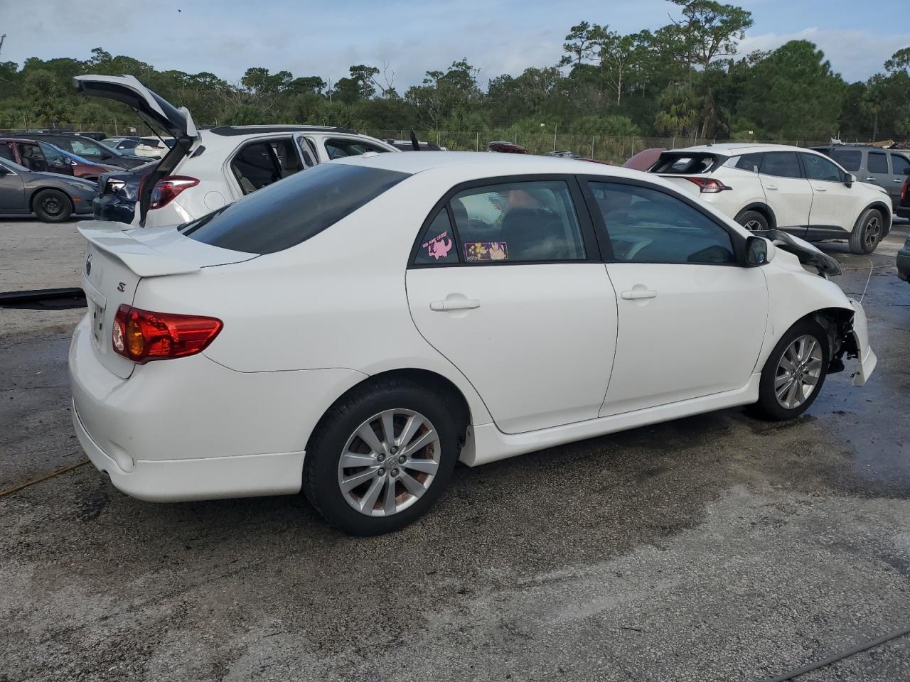 2010 Toyota Corolla - Image 3