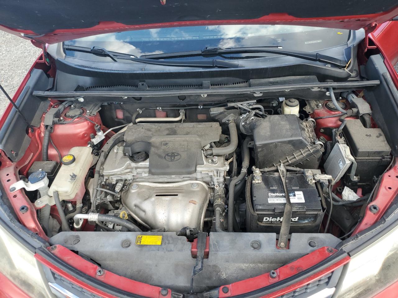 2015 Toyota RAV 4 - Image 12
