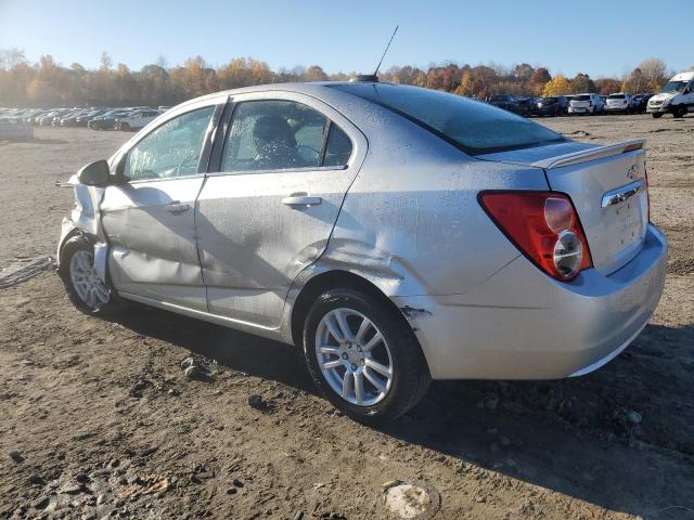  CHEVROLET SONIC 2016 Srebrny